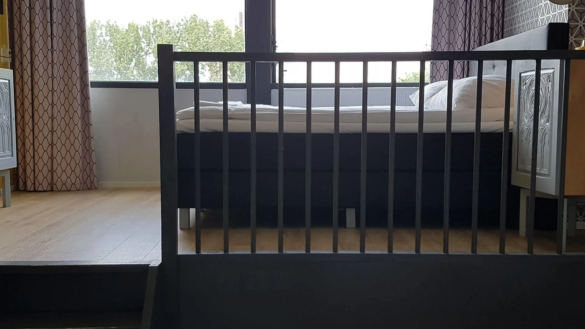 WOW Amsterdam Hostel 0*,